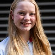 Lucy, 17, West Yorkshire, North East