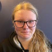 Eleanor, 15, Midlands